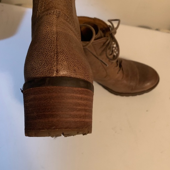 π LUCKY BRAND ANKLE BOOTSπ - Picture 7 of 8